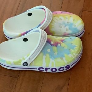 Crocs